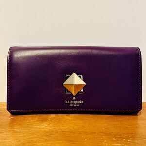 Kate Spade New York New Bond Street Cyndy Purple Leather Wallet Rare Color